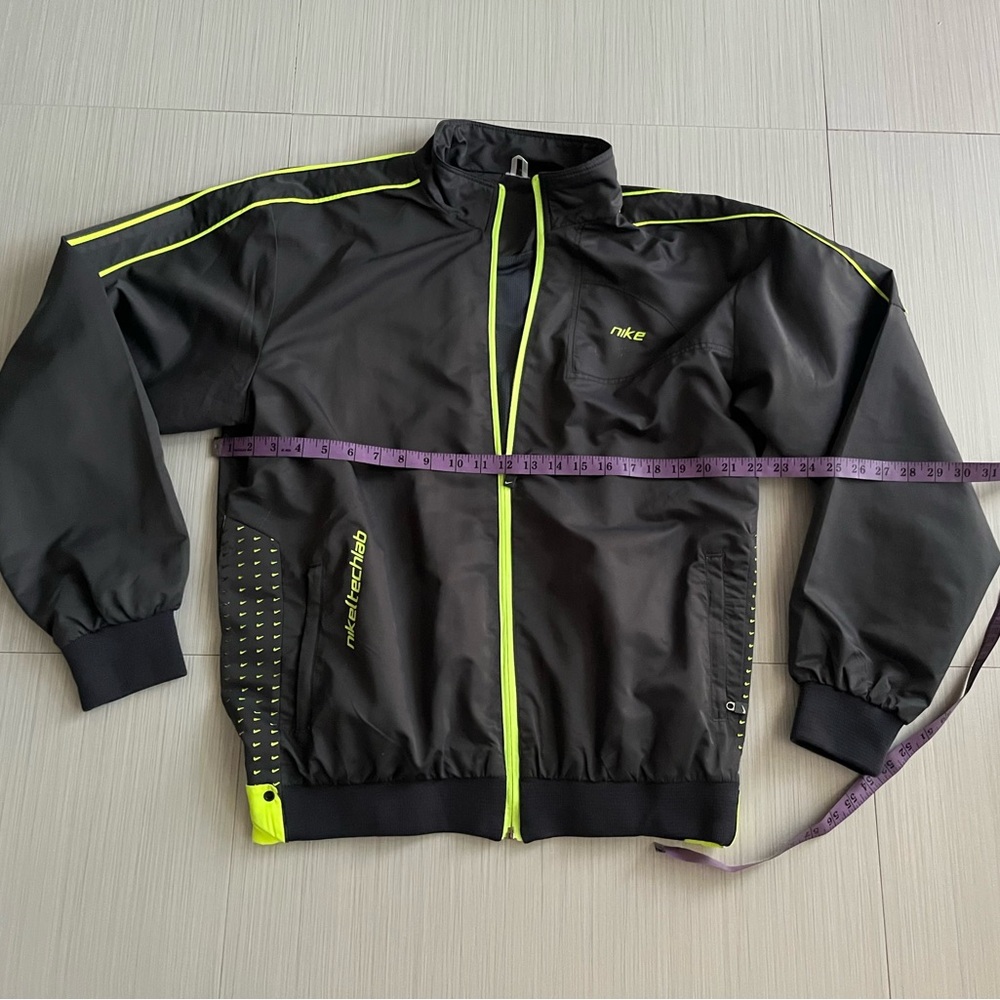 Jacket - Picture 9 of 14